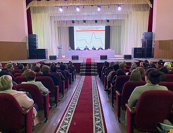 В Гулькевичском районе состоялось расширенное заседание комиссии по делам несовершеннолетних и защите их прав